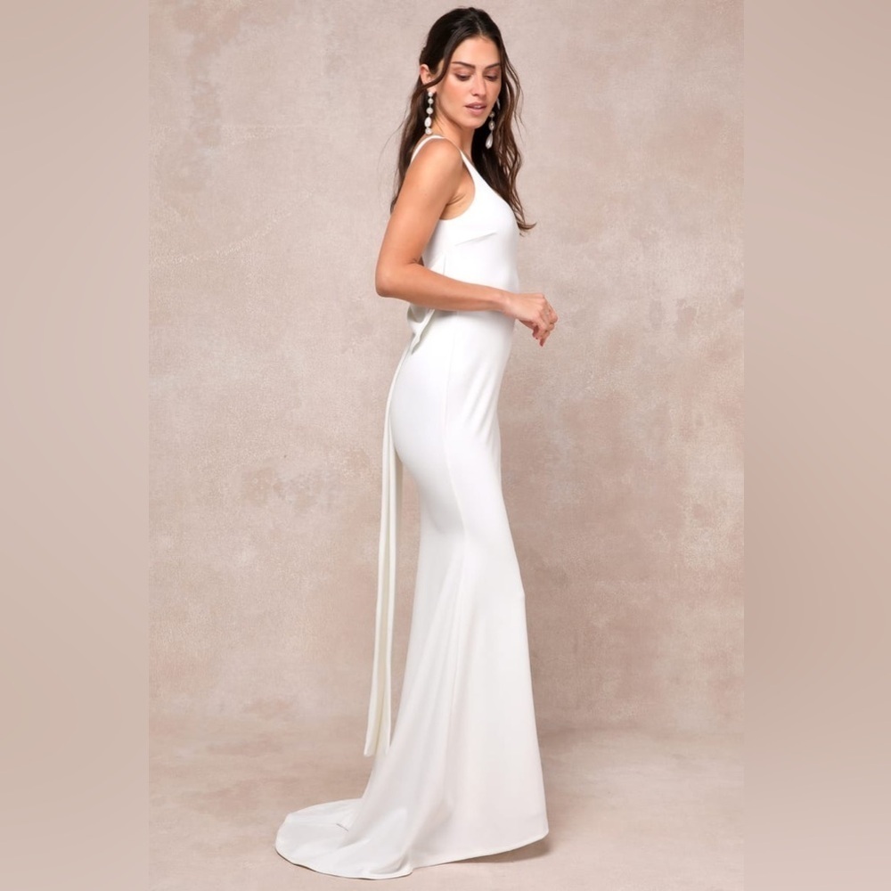 NWT Lulus Loving Fate White Bow Square Neck Backless
Maxi Dress, Size Small - Picture 3 of 16